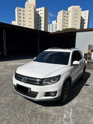 VOLKSWAGEN TIGUAN 2.0 TSI 16V TURBO GASOLINA 4P TIPTRONIC VOLKSWAGEN TIGUAN 2.0 TSI 16V TURBO GASOLINA 4P TIPTRONIC
